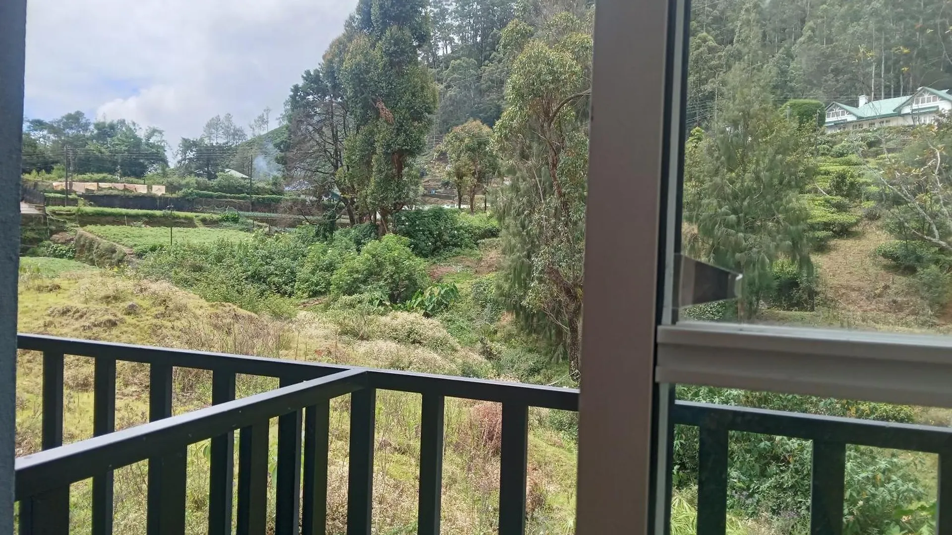 Summer Glow Guest - Nuwara Eliya Guest house