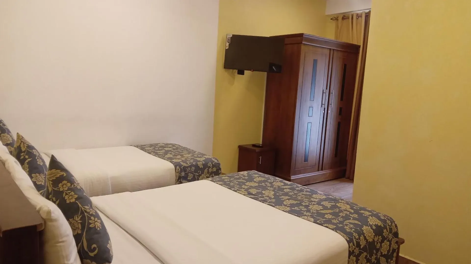 Summer Glow Guest - Nuwara Eliya 0*,